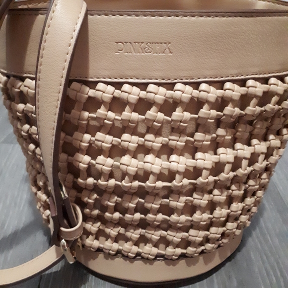 PINKSTIX Bucket Purse - Picture 2 of 7